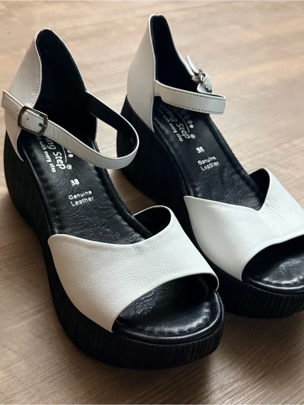 Spring Step White and Black Genuine Leather Chunky Platform Sandals